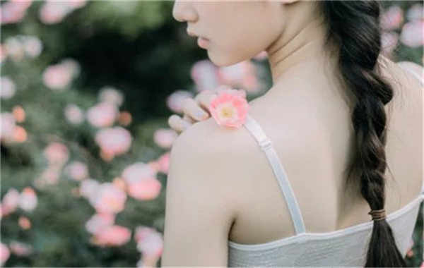 凤翔香港胎儿多大能鉴定性别(香港抽血验男女预约) 凤翔香港胎儿多大能鉴定性别(香港抽血验男女预约)